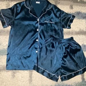 Amazon pajamas set
